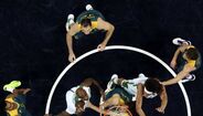 Brasil vence Austrália (75-71)