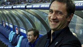 Vítor Pereira conquista troféu de melhor treinador