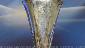 Insulares já conhecem possível adversário