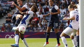 Estados Unidos derrota França em jogo eletrizante