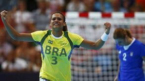 Brasileiras vergam croatas