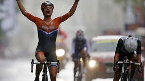 Marianne Vos conquista ouro