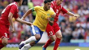 Hulk titular no triunfo do Brasil