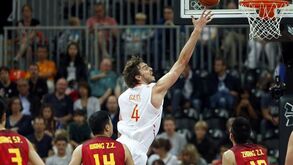 Espanha bate China na estreia (97-81)