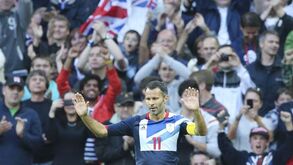 Giggs abre caminho à vitória da Grã-Bretanha