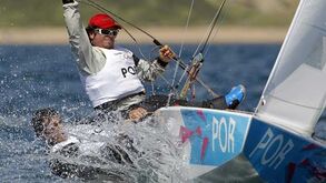 Portugueses em último na quarta regata