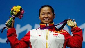Chinesa Xueying Li campeã em 58 kg