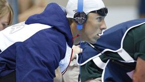 Michael Phelps prepara-se para ultrapassar Latynina