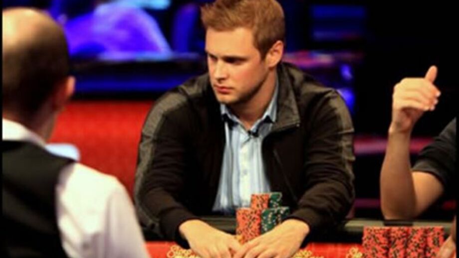 Keranen domina Main Event
