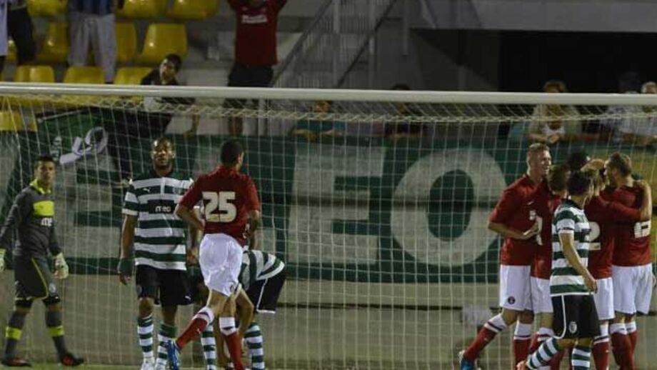 SPORTING-CHARLTON, em direto