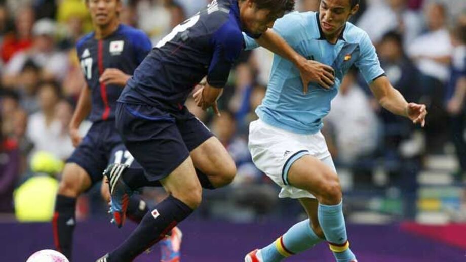 Benfiquista Rodrigo titular na derrota da Espanha