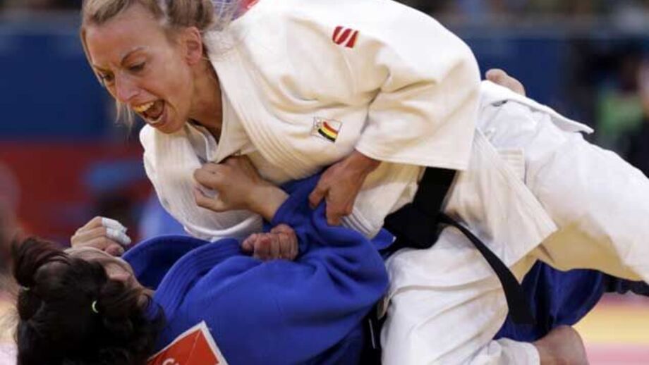 Csernoviczki perde consciência durante combate