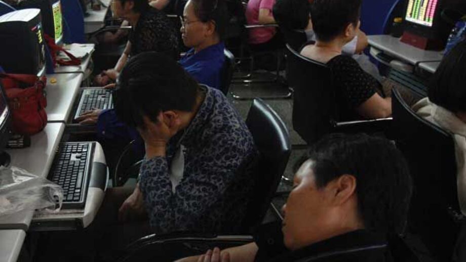 Internautas chineses contestam cartaz