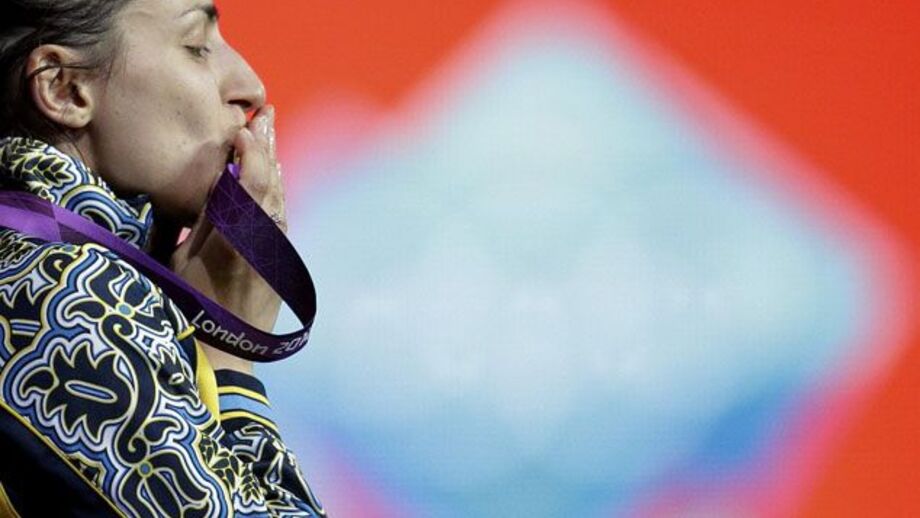 Ucraniana Yana Shemyakina conquista ouro