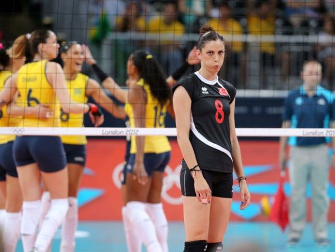 Brasileiras suaram para superar Turquia