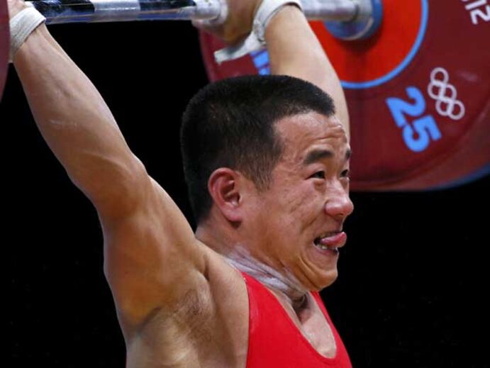 Norte-coreano Om Yun-Chol campeão em 56 kg
