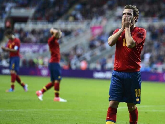 Espanhóis de cabeça perdida dizem adeus