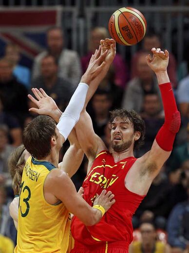 Espanha bate Austrália (82-70)
