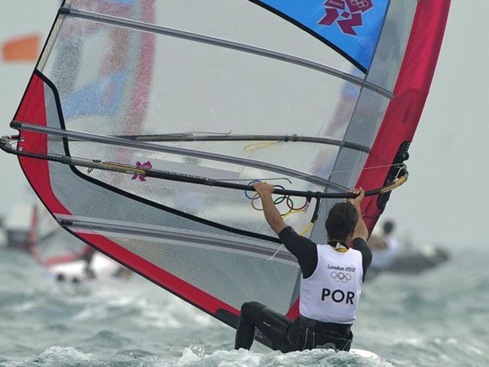 João Rodrigues termina terceira regata em 9.º