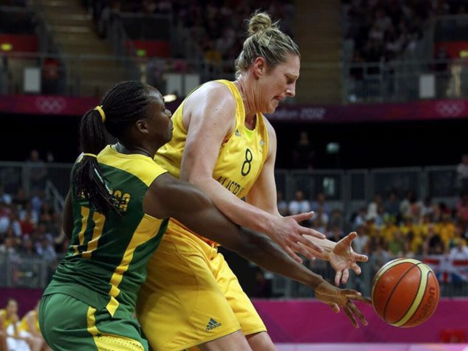 Austrália bate Brasil (67-61)