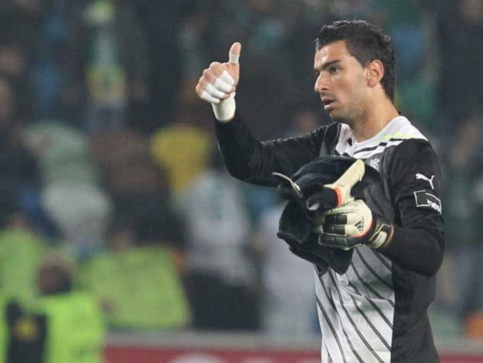 Rui Patrício renova até 2017