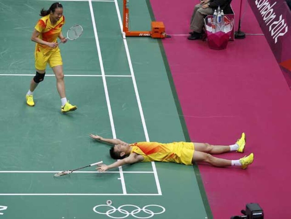 Chineses garantem ouro nos pares mistos 