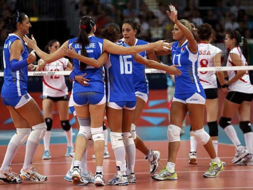 Italianas com triunfo fácil frente à Argélia