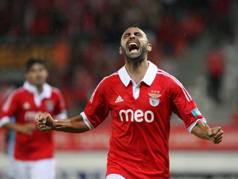 Carlos Martins com cláusula de rescisão de 20 milhões
