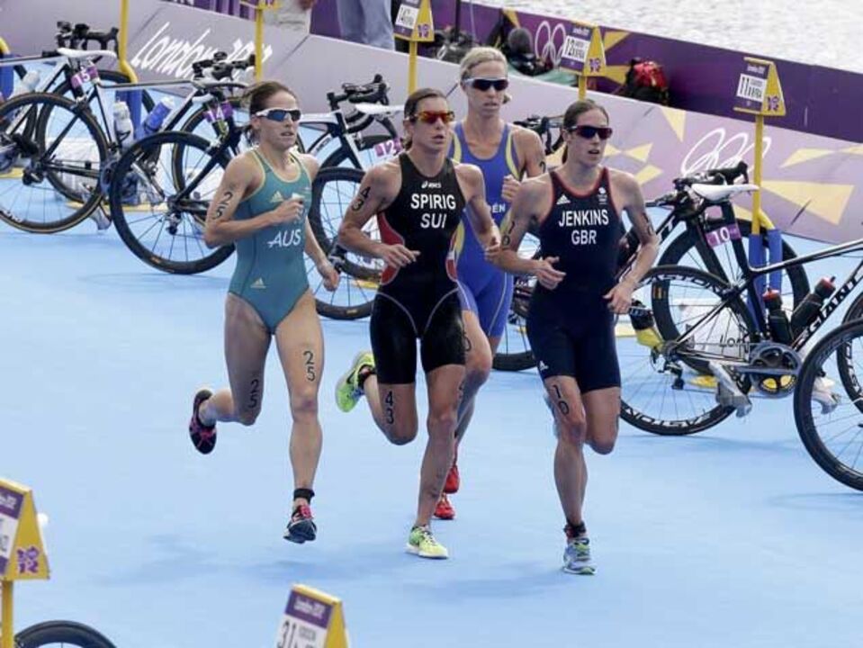 Spirig vence prova feminina ao "sprint"