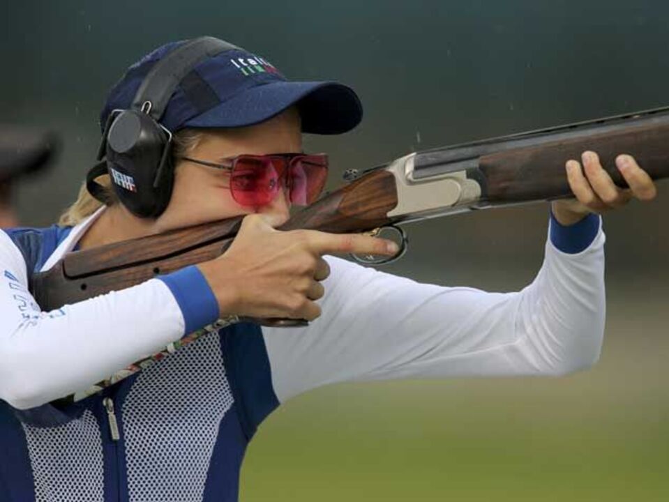 Jessica Rossi bate recorde mundial no fosso olímpico 