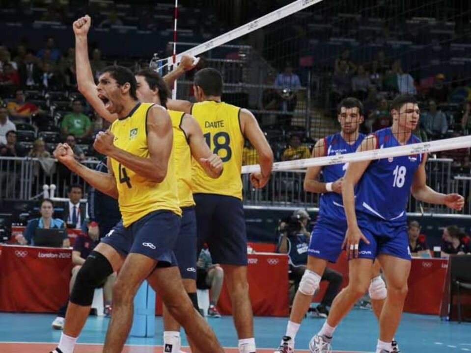 Brasil vence Sérvia