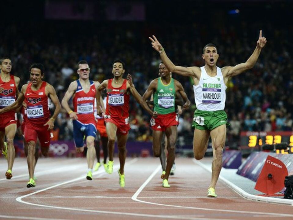 Argelino Makhloufi conquista ouro nos 1.500 metros