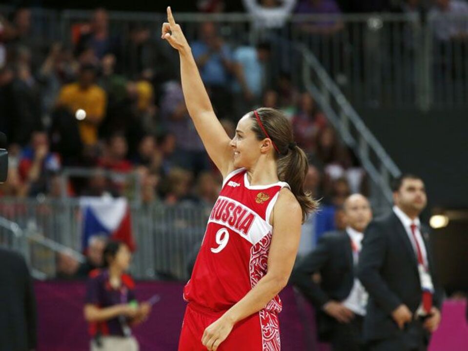 Becky Hammon decisiva na vitória da Rússia