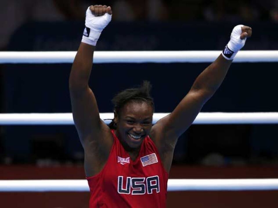 Medalha de ouro para Shields em -75 kg