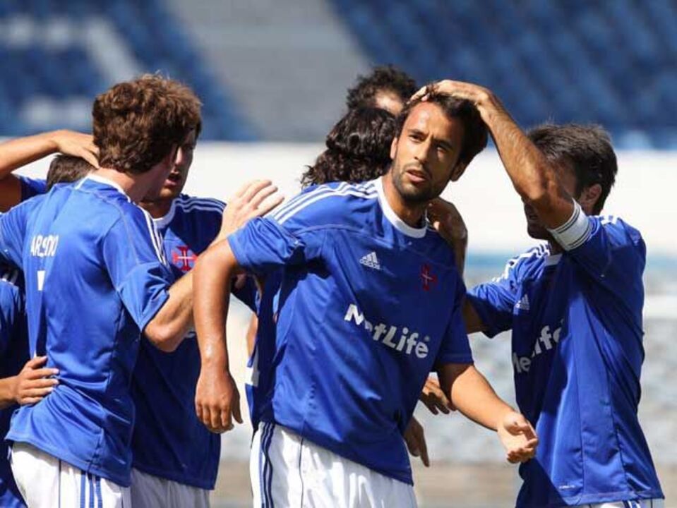 Belenenses-Feirense, 3-1: Equipa do Restelo entra com o pé direito