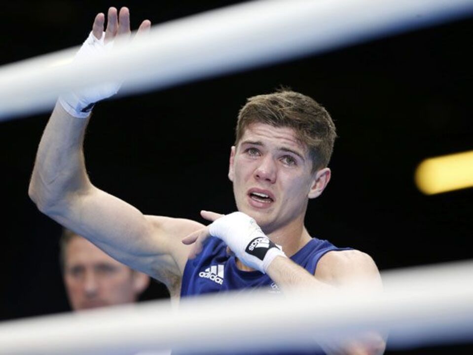 Britânico Luke Campbell campeão nos -56kg