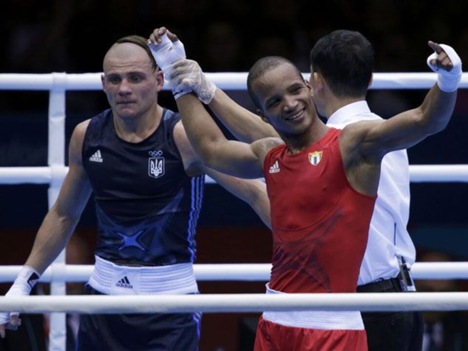 Roniel Iglesias vence prova de -64 kg
