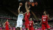 Scola e Ginobili embalam Argentina
