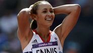 Jessica Ennis bate recorde nos 100 metros barreiras