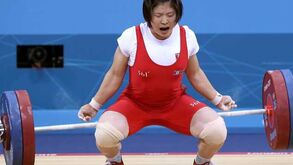 Rim Jong-sim vence ouro nos -69kg