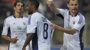 Anderlecht goleia Ekranas por 5-0