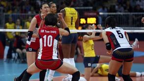 Sul coreanas derrotam Brasil (3-0)