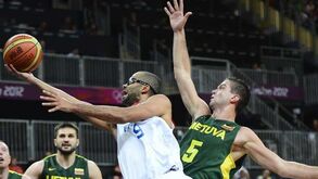 Tony Parker lidera França no triunfo face à Lituânia