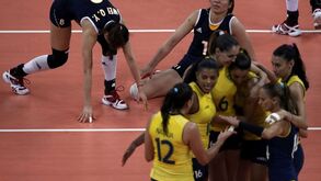Brasil triunfa frente à China