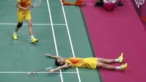 Chineses garantem ouro nos pares mistos 