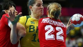 Rússia vence Brasil e assume liderança