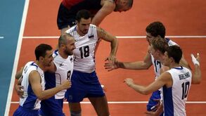 Rússia vence Estados Unidos por 3-2