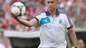 José Mourinho: «Renovei porque adoro este desafio»
