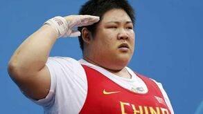 Chinesa Zhou Lulu conquista ouro em +75 kg