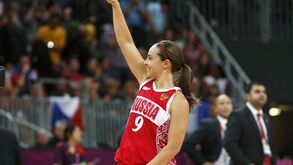 Becky Hammon decisiva na vitória da Rússia